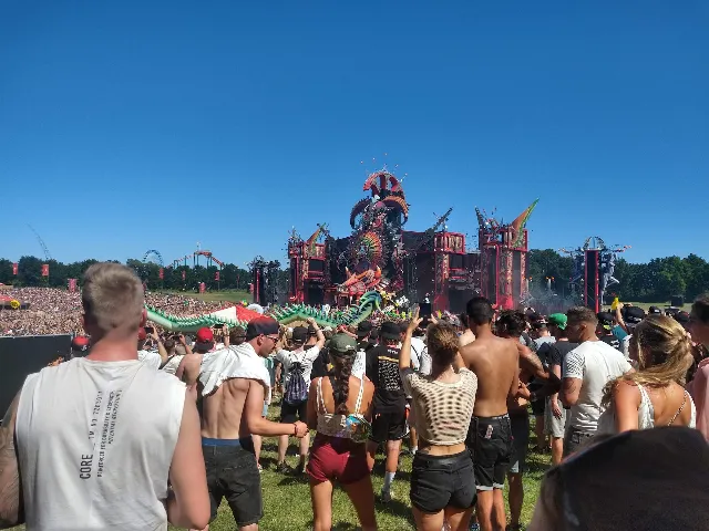 Power Hour - Rechts achterin vanaf de heuvel