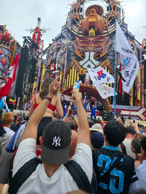 a festival moment