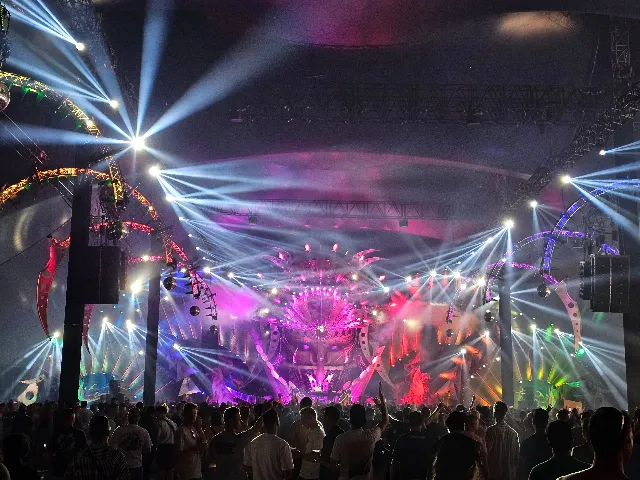 a festival moment