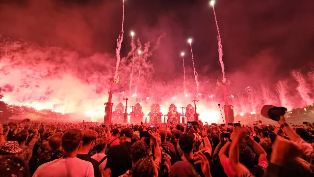 a festival moment