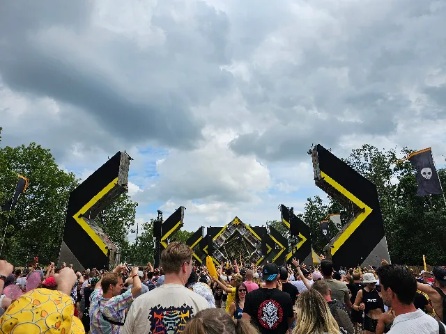 a festival moment